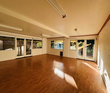 Spacious Living with Bonus Granny Flat - Photo 3