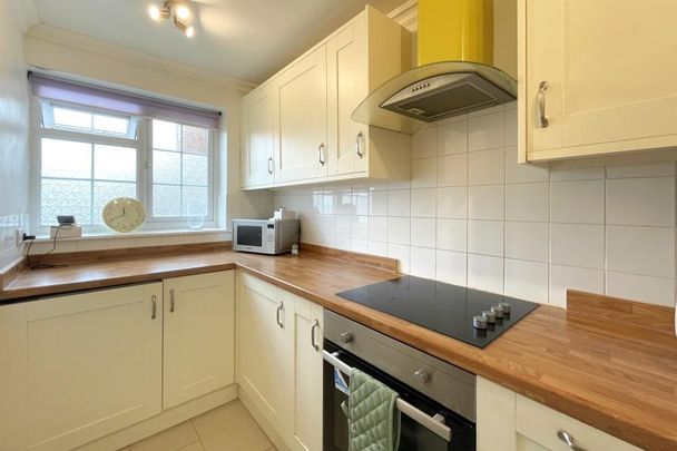 1 bedroom flat to rent - Photo 1