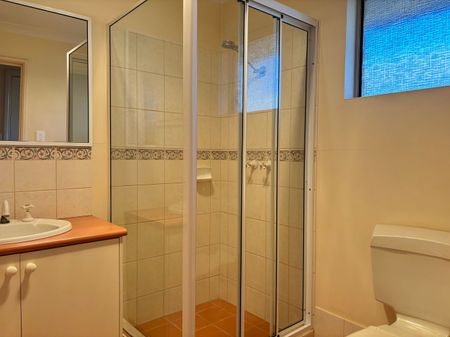 Great Location! - Photo 5