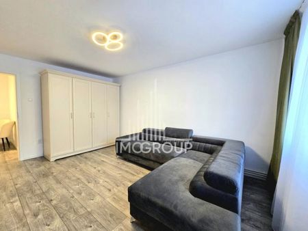 Apartament de inchiriat 2 camere Str. Parang, aproape de Baza Sportiva - Fotografie 4