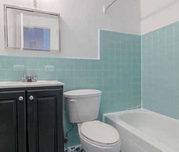 809 Bloomfield Avenue, Montréal, QC - Photo 1