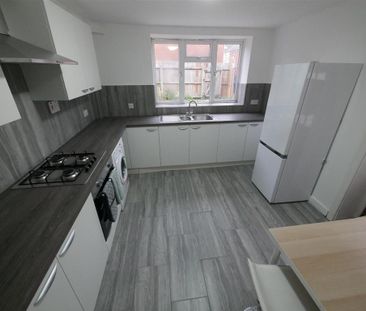 6 bedroom house share to rent - Photo 4