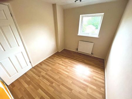 2 bedroom terraced house to rent - Photo 5