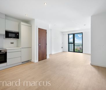 Sutton Court Road, Sutton - Photo 6