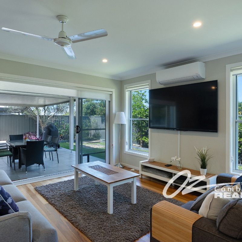 Spacious 4-Bedroom Fully Furnished Home - Photo 1