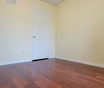 For Lease - 749 Bur Oak Avenue, Markham, Ontario - Photo 4