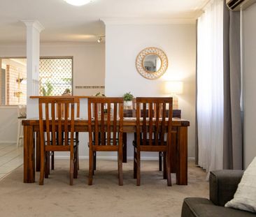 Spacious Family Living with Exceptional Outdoor Entertaining! - Photo 3