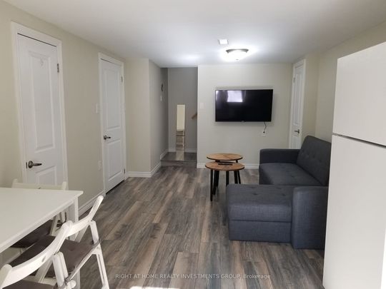 For Lease - 15B Cundles Road, Barrie, Ontario - Photo 1