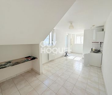 Location Appartement 1 pièce 18m² - Photo 2