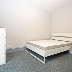 Flat share to rent - Photo 2