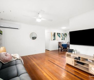 Aircon Spacious Highset Home with Dual Living Potential on Corner B... - Photo 2
