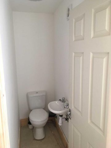 1 bedroom property to rent - Photo 3