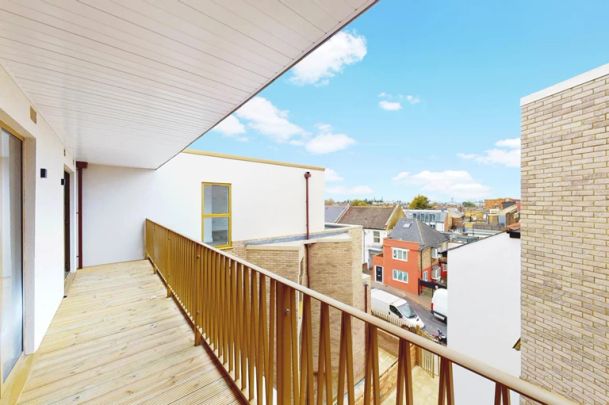 High Road, Willesden, London, NW10 - Photo 1