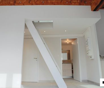 Location Appartement 2 pièces 46m² ROUEN 76000 - Photo 2