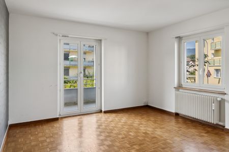 ZENTRALE WOHNUNG ZU VERMIETEN - ERSTE MONATSMIETE MIETZINSFREI - Foto 3