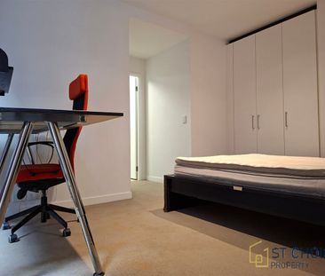 Fully Furnished 2B2B Apartment Near Southern Cross Station - Photo 6