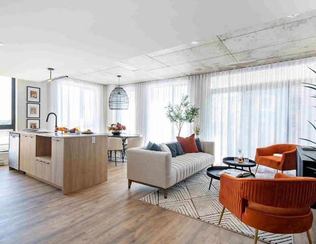 2 Bedroom Available At 3440 Boulevard Saint-Elzéar West, Laval - 3440 Boulevard Saint-Elzéar West, Laval - Photo 1