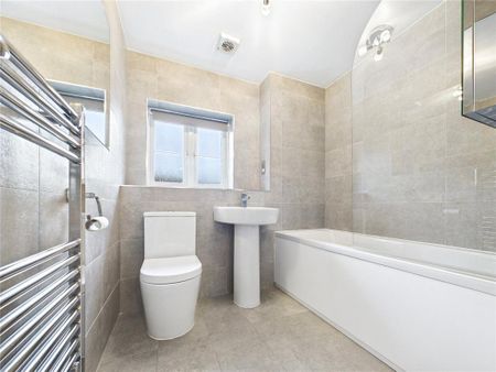 2 bedroom apartment to rent - Photo 3