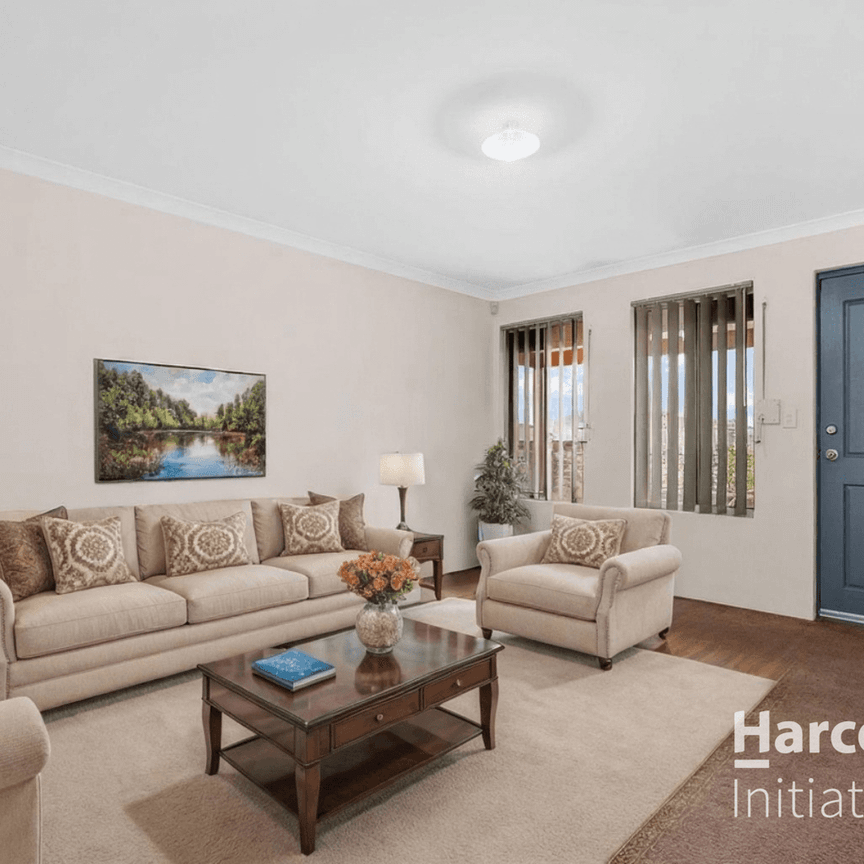 Charming Family Home - Photo 1