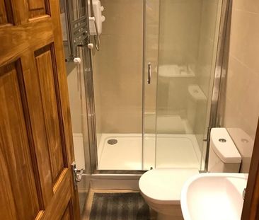 Room in a Shared House, Lordship Lane, N22 - Photo 6