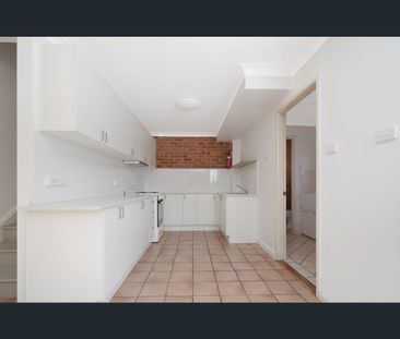 2/44 Heaton Street, Jesmond, NSW 2299 - Photo 1