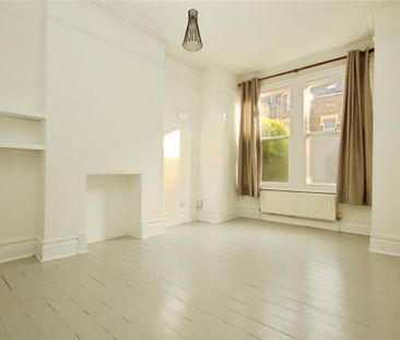 2 bedroom apartment to rent - Photo 6