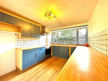 2 bedroom apartment to rent - Photo 3