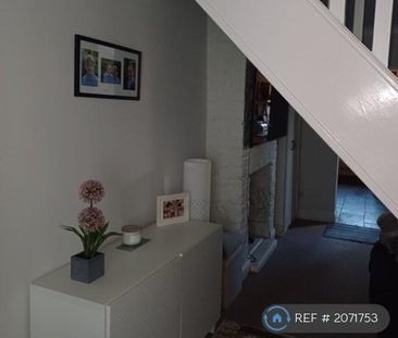 2 bedroom terraced house to rent - Photo 5