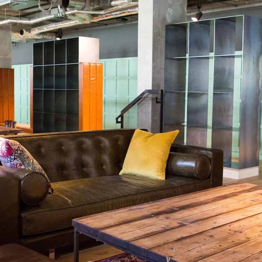 Gold Studio - Photo 1