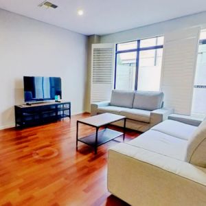 Secondary Bedroom - Photo 2