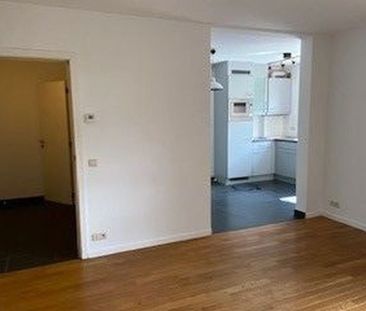 Appartement te huur in Jambes voor € 770 met 1 slaapkamer - Photo 1