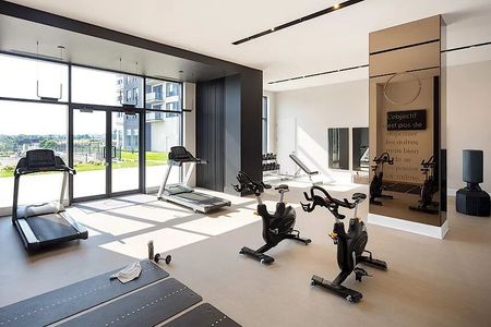 3850, Boul St-Elzéar Ouest, Laval, QC - Photo 2
