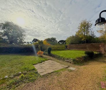 2 bedroom cottage to rent - Photo 5