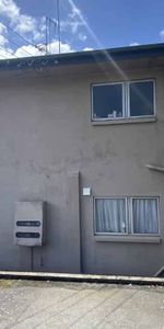 One Bedroom in Frankton - Photo 4