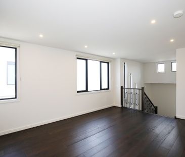 4 Layman Court, Doncaster East - Photo 1