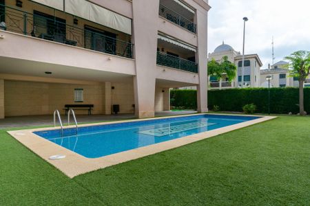 Ático de alquiler en Calas Santiago Bernabéu - Photo 5