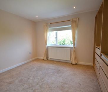 3 bedroom end of terrace house to rent - Photo 6