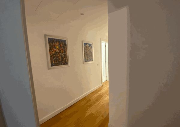 Apartamento T2 para arrendamento sem móveis com piscina nas Laranjeiras, Lisboa