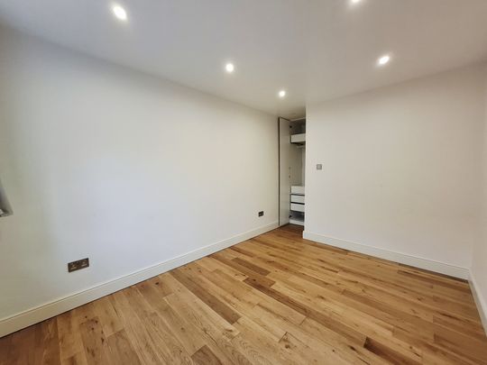 Mortimer Road, Mitcham - Photo 1