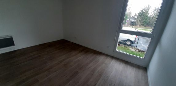 location Appartement T2 DE 46.84m² À COULOMMIERS - Photo 2