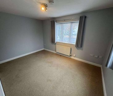 2 bedroom end of terrace house to rent - Photo 5