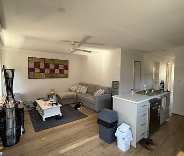 Golden Bay - Photo 2