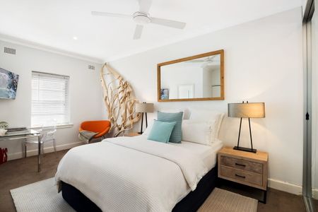 Top Floor Beachside Apartment On Ben Buckler Headland - Photo 2