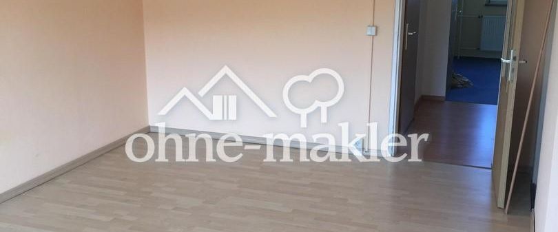 3-Raum-Wohnung mit Balkon und Einbauküche in Lößnitz - Foto 1