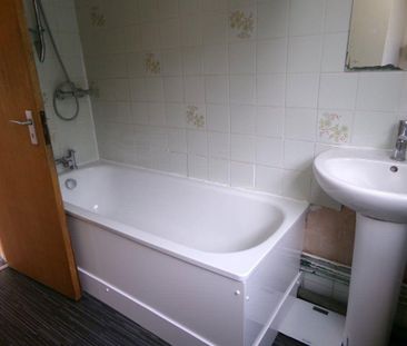 4 bedroom house to rent - Photo 3