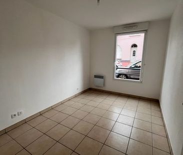 F2 EN RDC REFAIT A NEUF - Photo 2