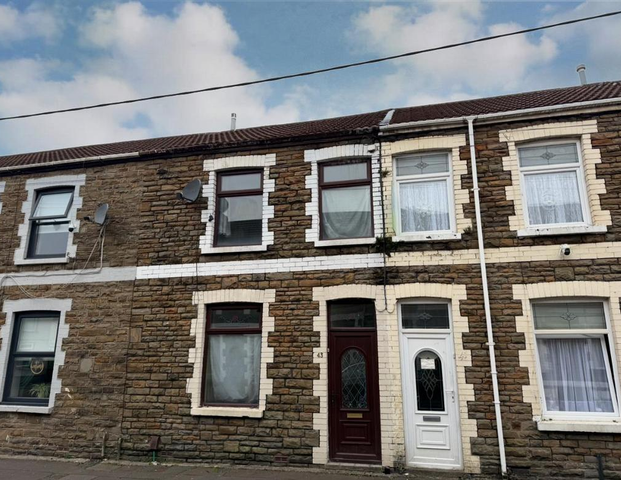 3 bedroom terraced house to rent - Photo 1