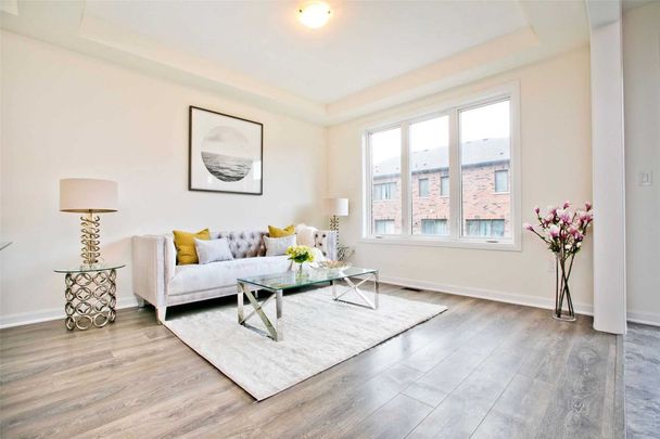 For Lease - 16 Casely Avenue, Richmond Hill, Ontario - Photo 1