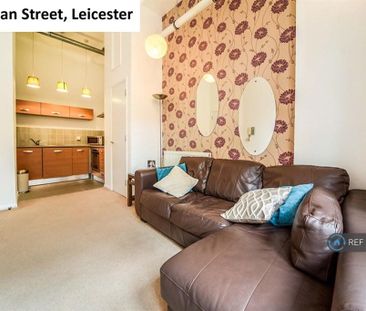 1 bedroom flat to rent - Photo 2