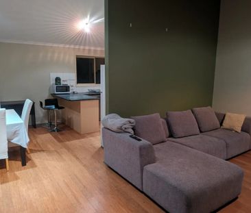 Heidelberg Heights - Photo 1